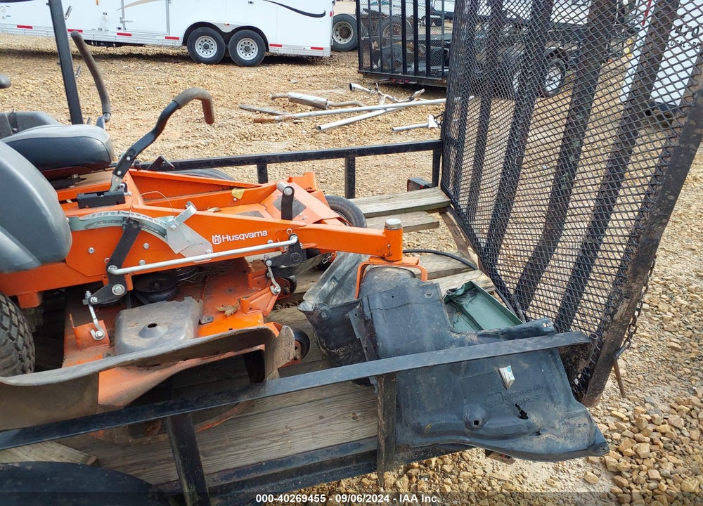 2005 SUPERIOR UTILITY TRAILER VIN: 4M8US12105D001396