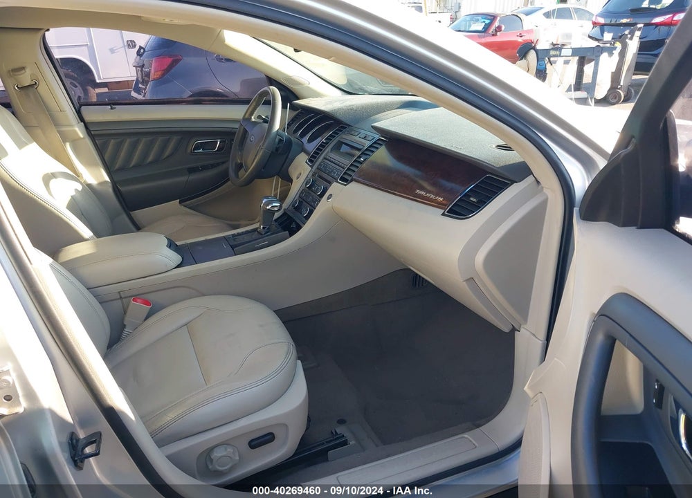 2010 FORD TAURUS SEL VIN: 1FAHP2EW8AG142019