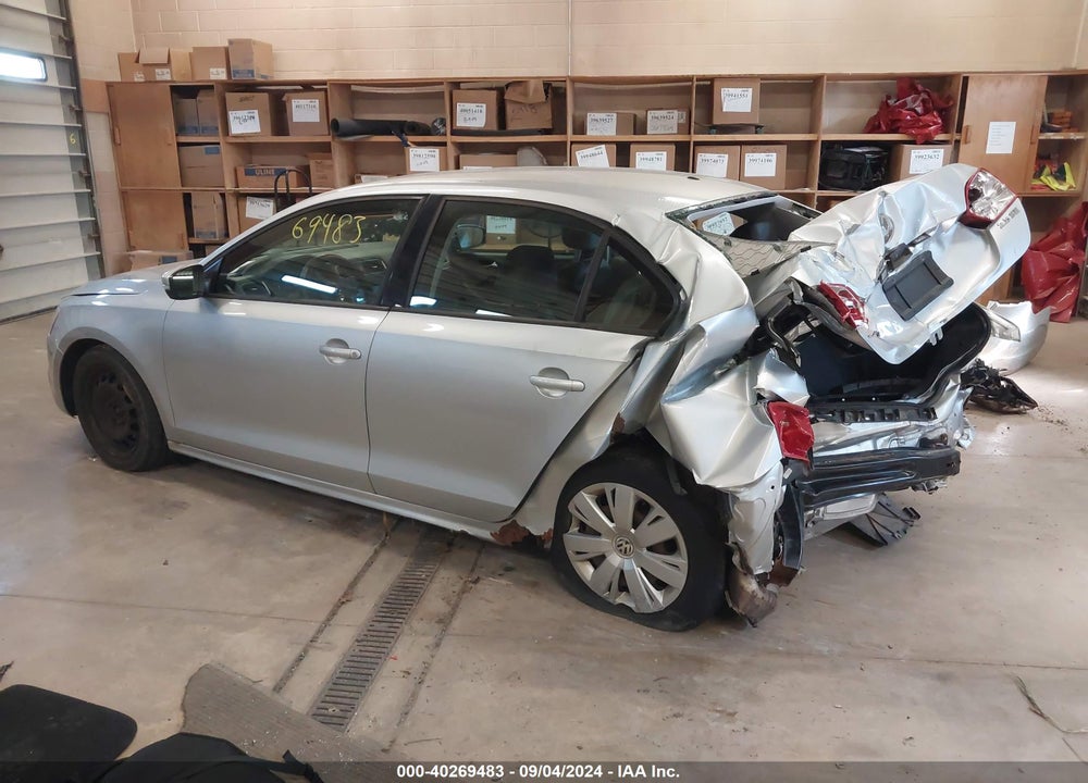 2012 VOLKSWAGEN JETTA 2.5L SE VIN: 3VWDX7AJ5CM069147