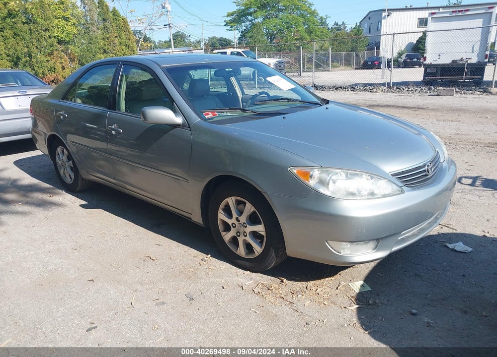 2005 TOYOTA CAMRY XLE V6 VIN: 4T1BF30K05U599083