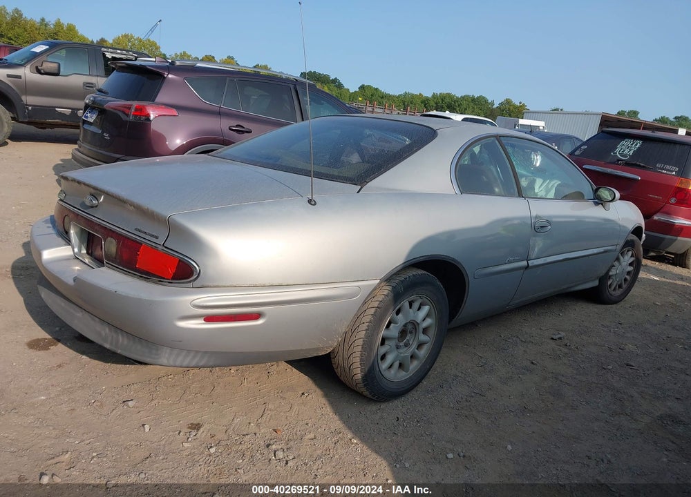 1998 BUICK RIVIERA VIN: 1G4GD2217W4706688