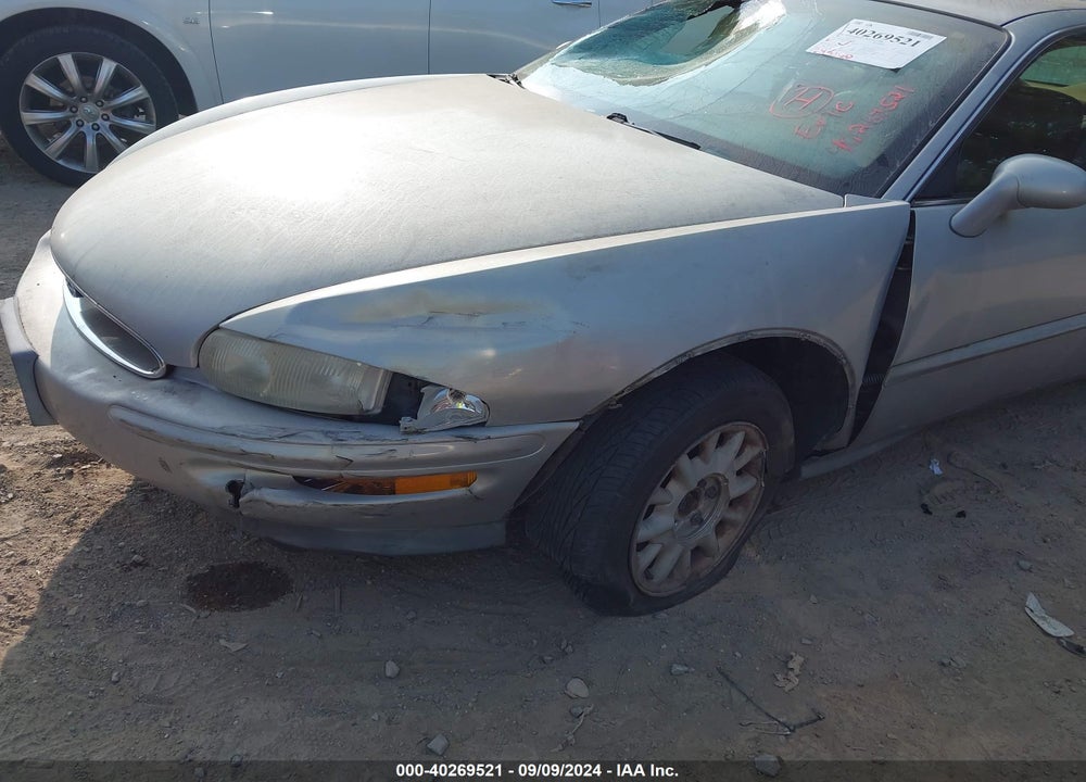 1998 BUICK RIVIERA VIN: 1G4GD2217W4706688