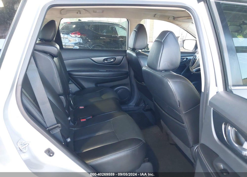 2016 NISSAN ROGUE SL VIN: 5N1AT2MV8GC853571