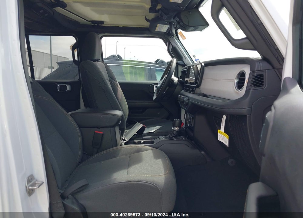 2024 JEEP WRANGLER 4-DOOR SAHARA 4X4 VIN: 1C4PJXEN9RW224368