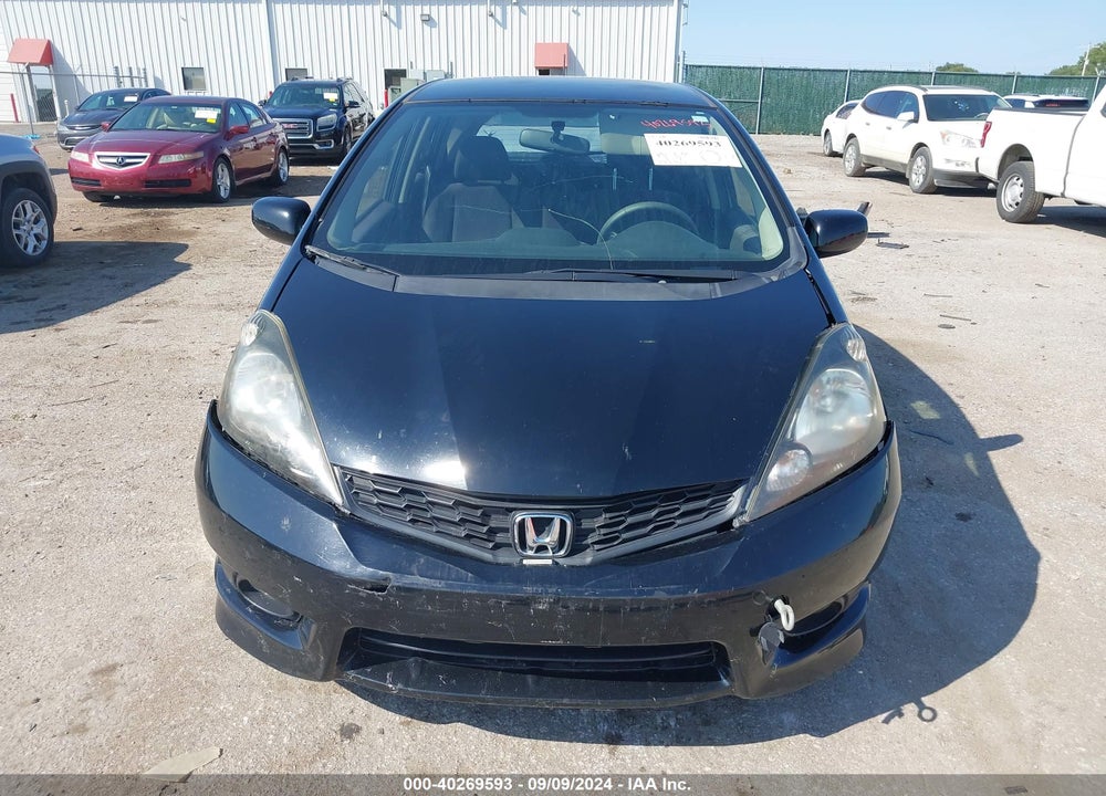 2012 HONDA FIT SPORT VIN: JHMGE8H52CC038622