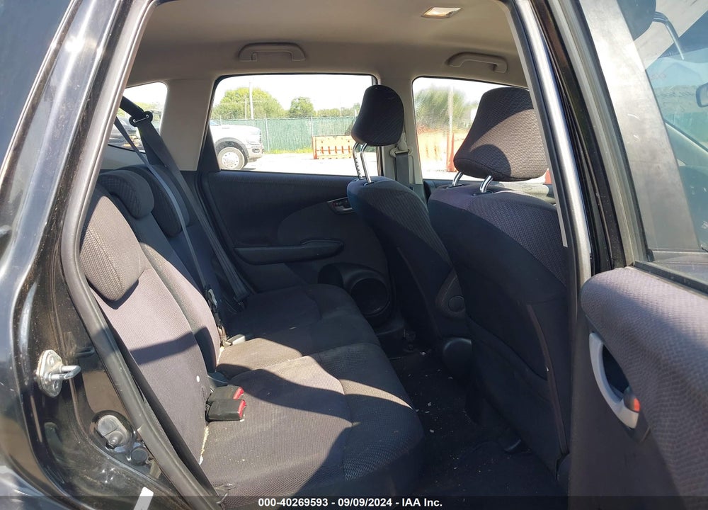 2012 HONDA FIT SPORT VIN: JHMGE8H52CC038622