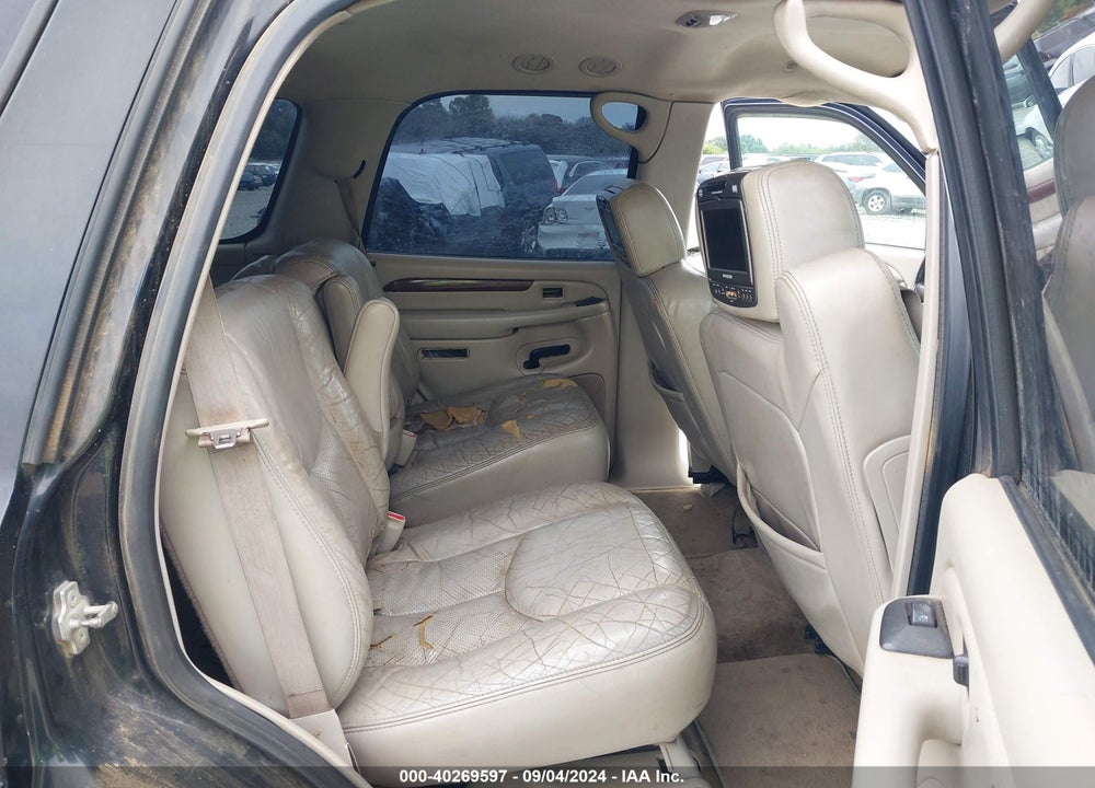 2004 CADILLAC ESCALADE STANDARD VIN: 1GYEK63N94R274268