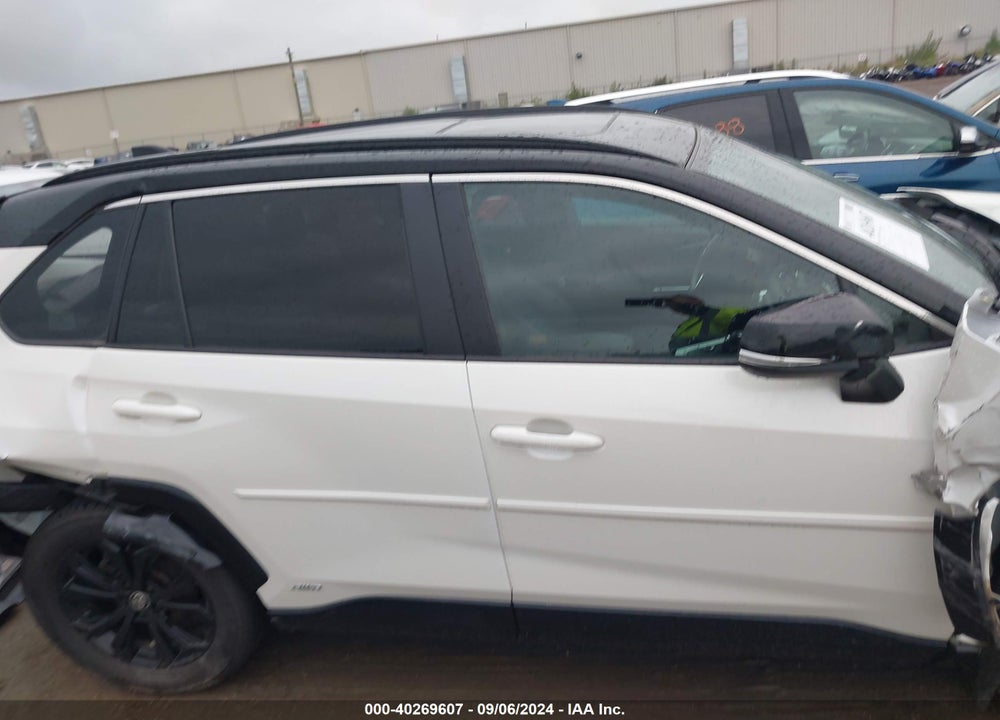 2022 TOYOTA RAV4 HYBRID XSE VIN: 2T3E6RFV5NW031887