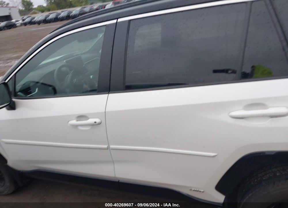 2022 TOYOTA RAV4 HYBRID XSE VIN: 2T3E6RFV5NW031887
