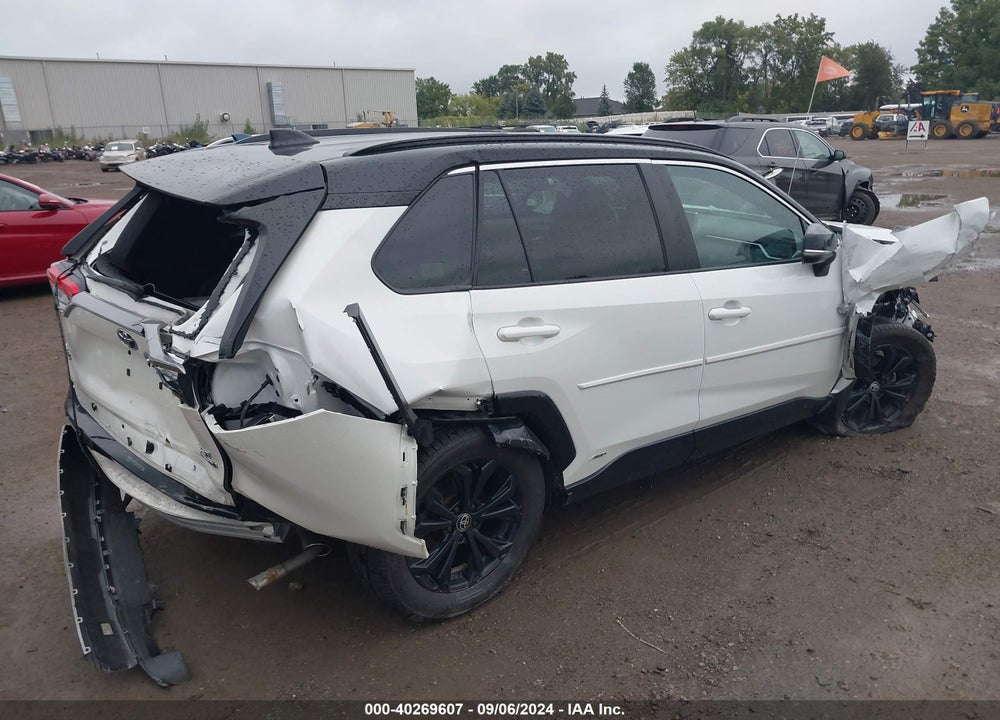 2022 TOYOTA RAV4 HYBRID XSE VIN: 2T3E6RFV5NW031887