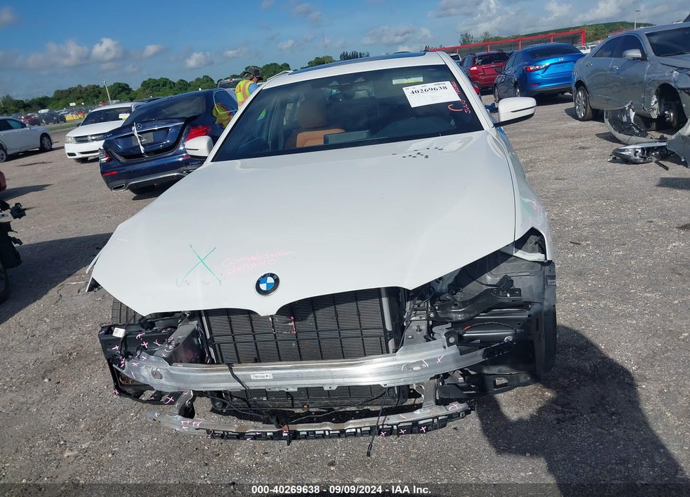 2019 BMW 540I VIN: WBAJE5C5XKBM76948