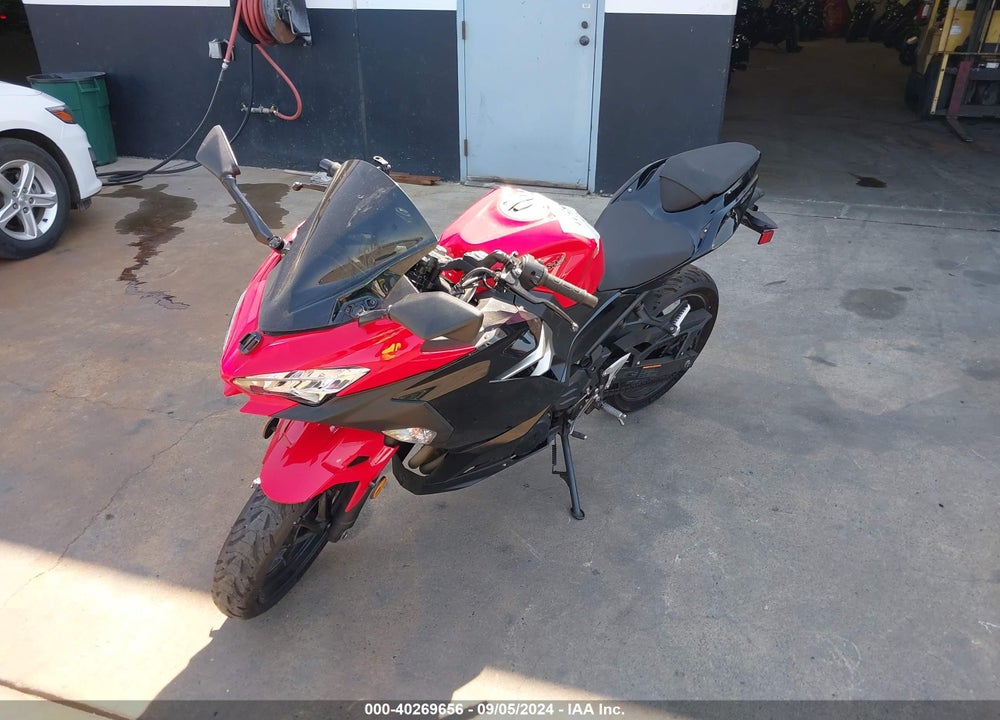 2021 KAWASAKI EX400 VIN: JKAEXKH11MDAA5225