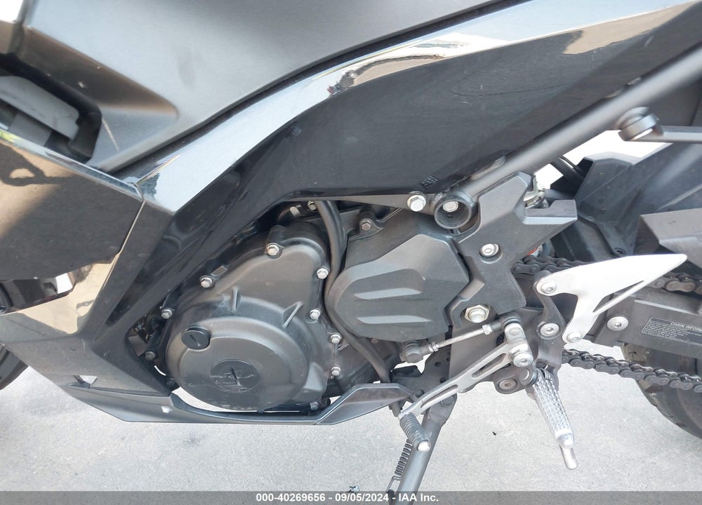 2021 KAWASAKI EX400 VIN: JKAEXKH11MDAA5225