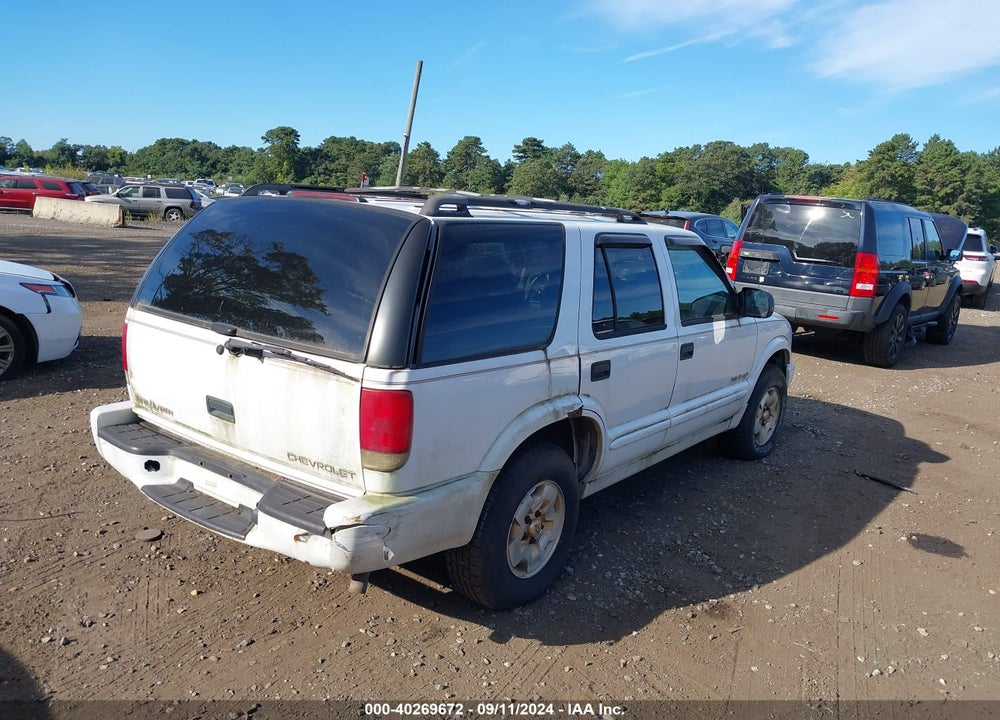 1999 CHEVROLET BLAZER TRAILBLAZER VIN: 1GNDT13W1X2241540