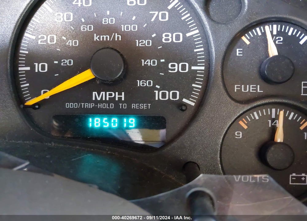 1999 CHEVROLET BLAZER TRAILBLAZER VIN: 1GNDT13W1X2241540