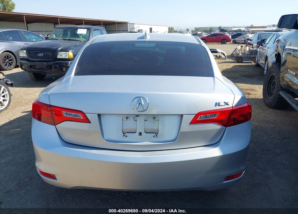 2015 ACURA ILX 2.0L VIN: 19VDE1F71FE004970