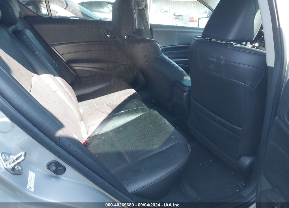 2015 ACURA ILX 2.0L VIN: 19VDE1F71FE004970