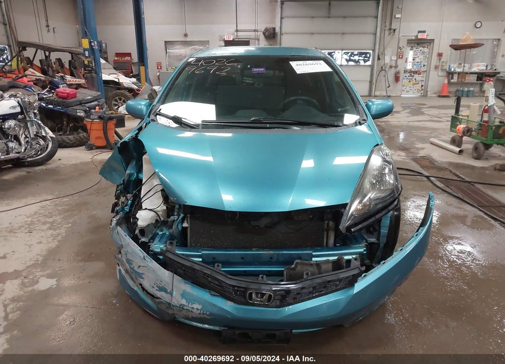 2012 HONDA FIT SPORT VIN: JHMGE8H56CC003419