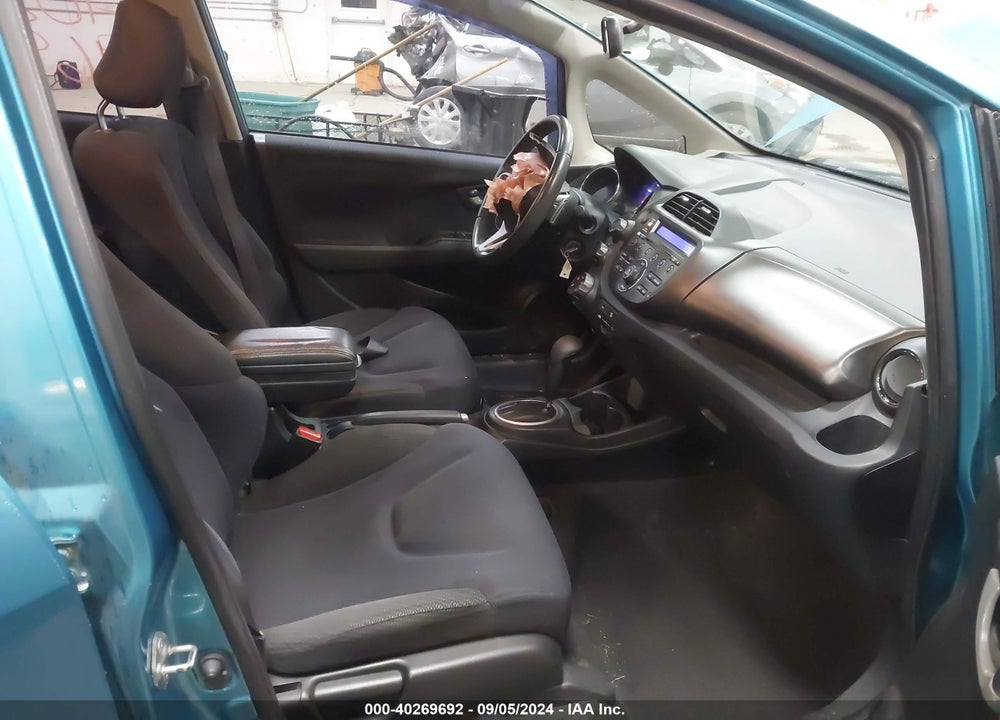 2012 HONDA FIT SPORT VIN: JHMGE8H56CC003419