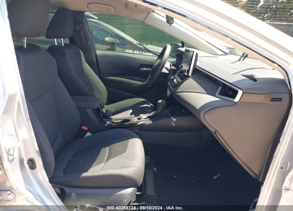 2020 TOYOTA COROLLA LE VIN: JTDEPRAE2LJ053829
