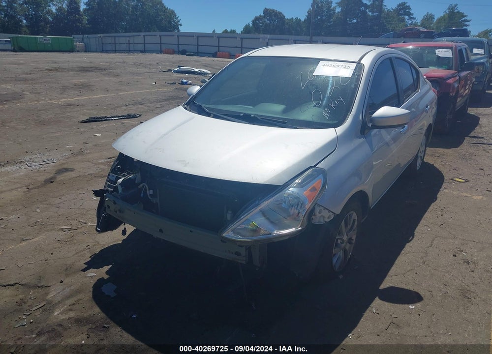 2018 NISSAN VERSA 1.6 SV VIN: 3N1CN7APXJL880201