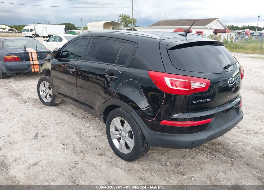2011 KIA SPORTAGE LX VIN: KNDPBCA28B7163872