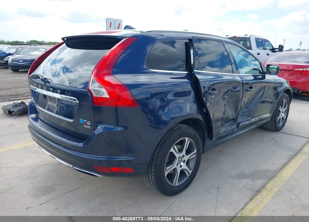 2015 VOLVO XC60 T6 PLATINUM VIN: YV4902RM2F2638821