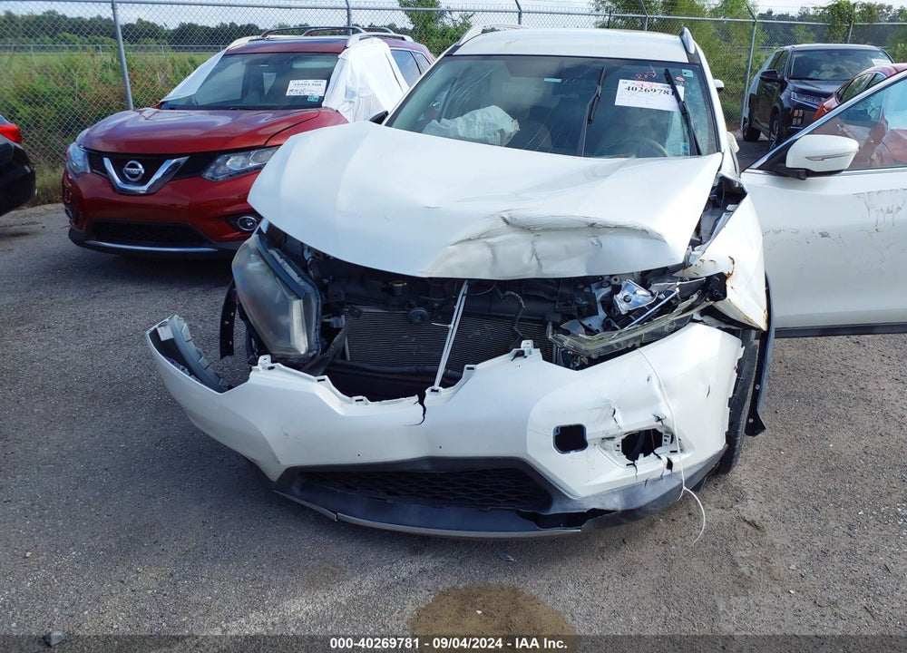 2015 NISSAN ROGUE VIN: 5N1AT2MTXFC801047