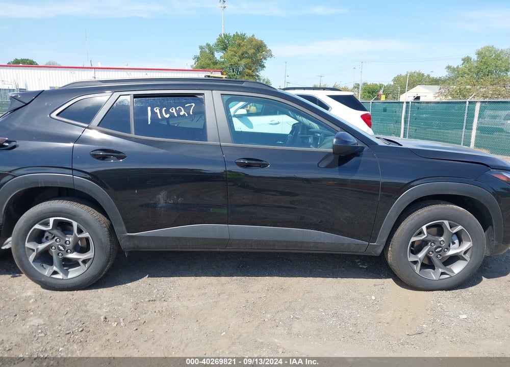 2024 CHEVROLET TRAX FWD LT VIN: KL77LHE23RC196927