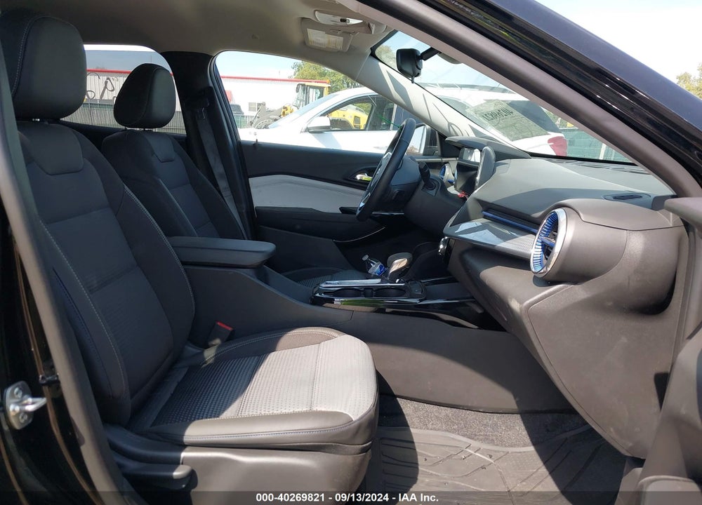 2024 CHEVROLET TRAX FWD LT VIN: KL77LHE23RC196927