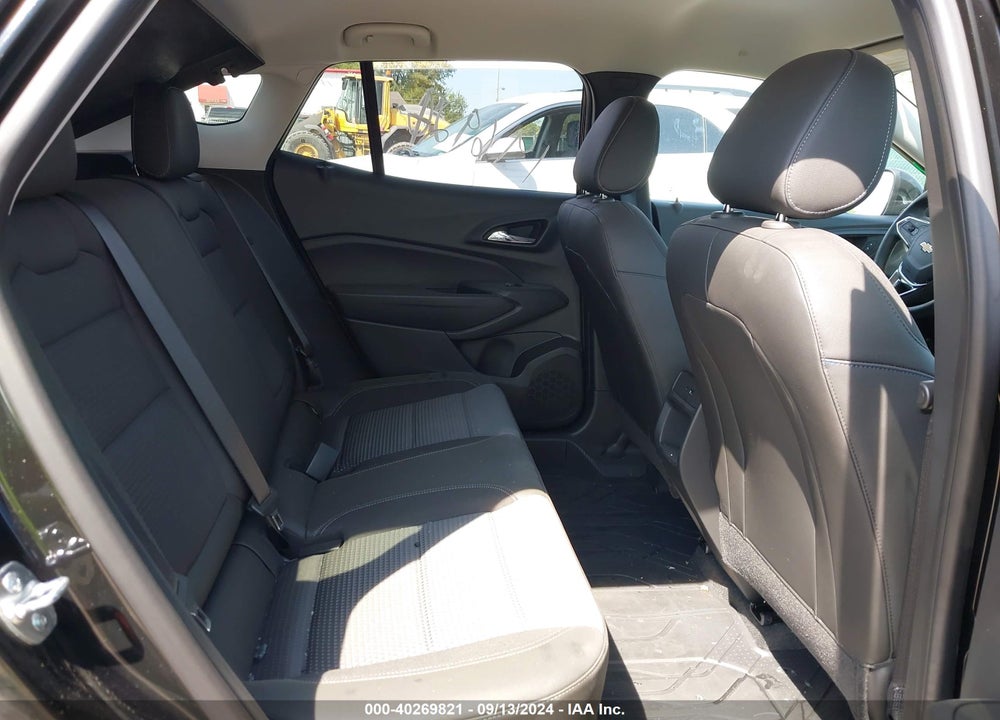 2024 CHEVROLET TRAX FWD LT VIN: KL77LHE23RC196927