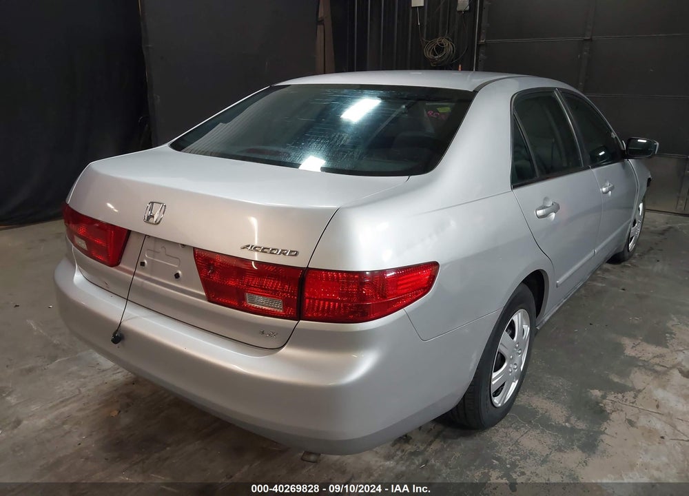 2005 HONDA ACCORD 2.4 LX VIN: 1HGCM56445A110433