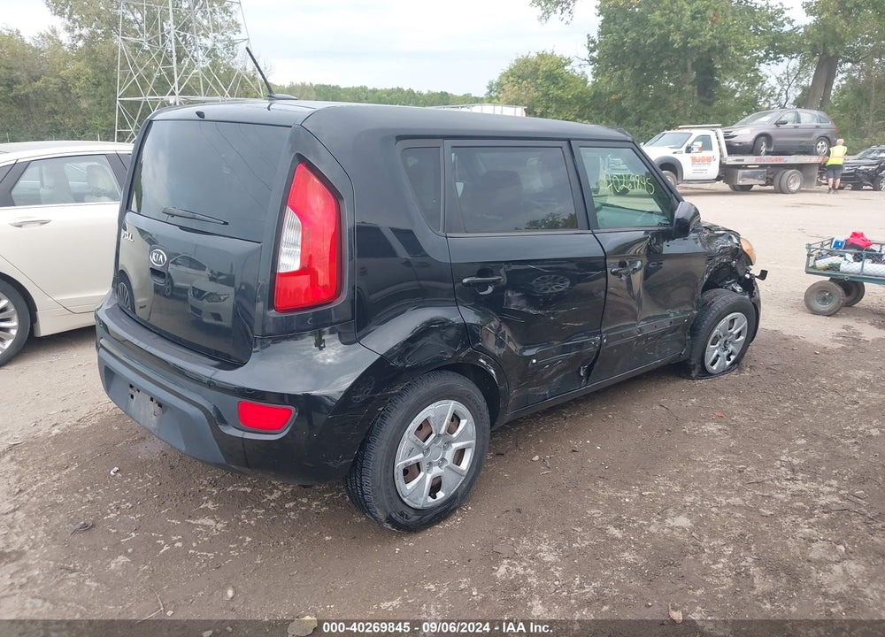 2012 KIA SOUL VIN: KNDJT2A58C7481712