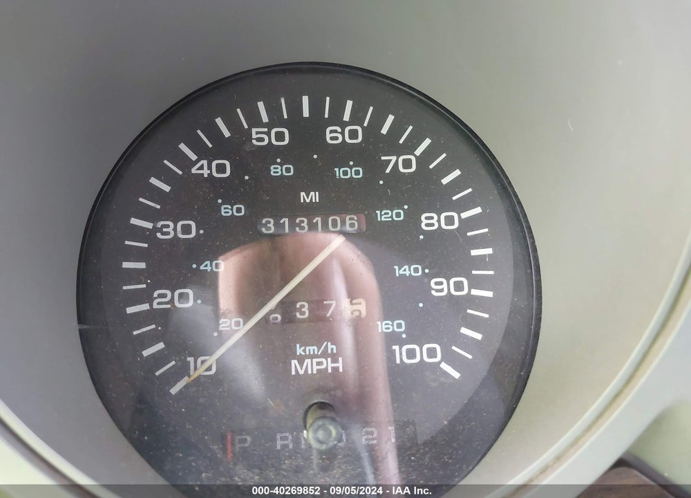 1997 DODGE RAM  3500 VALUE VIN: 2B5WB35Y1VK585979