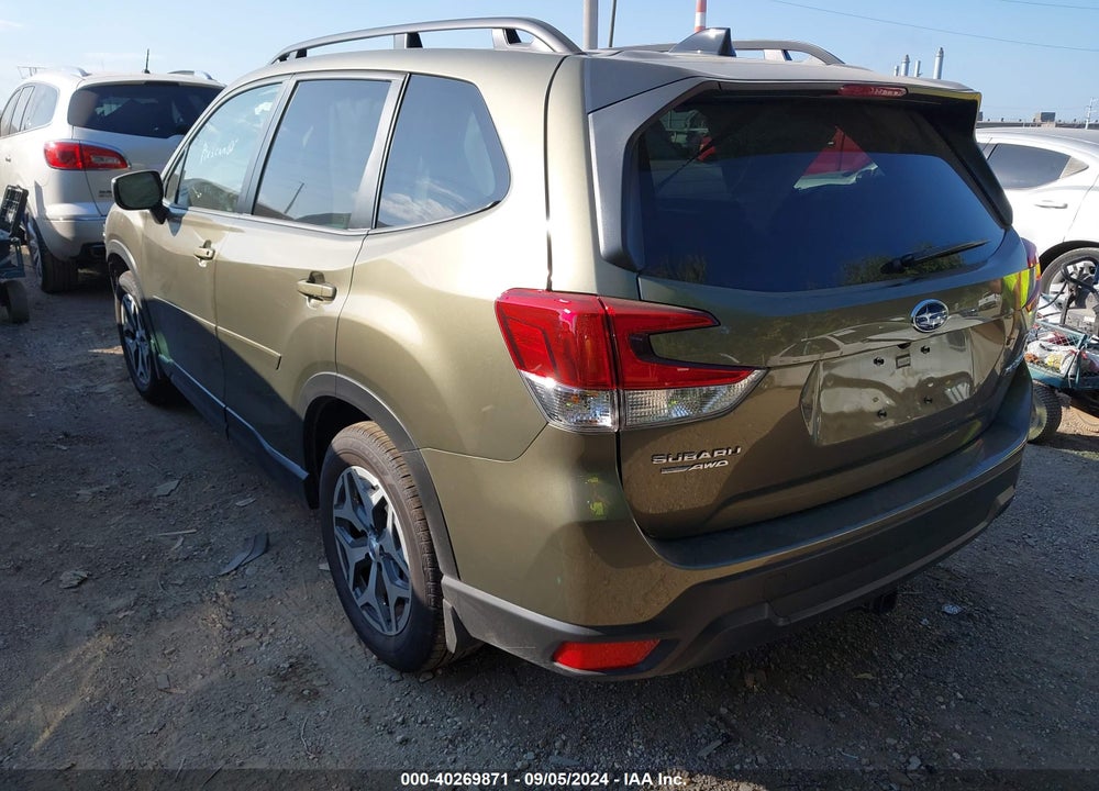 2024 SUBARU FORESTER PREMIUM VIN: JF2SKADC9RH449318