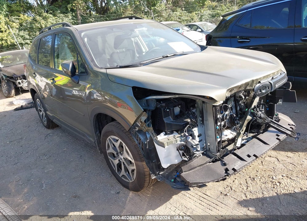 2024 SUBARU FORESTER PREMIUM VIN: JF2SKADC9RH449318
