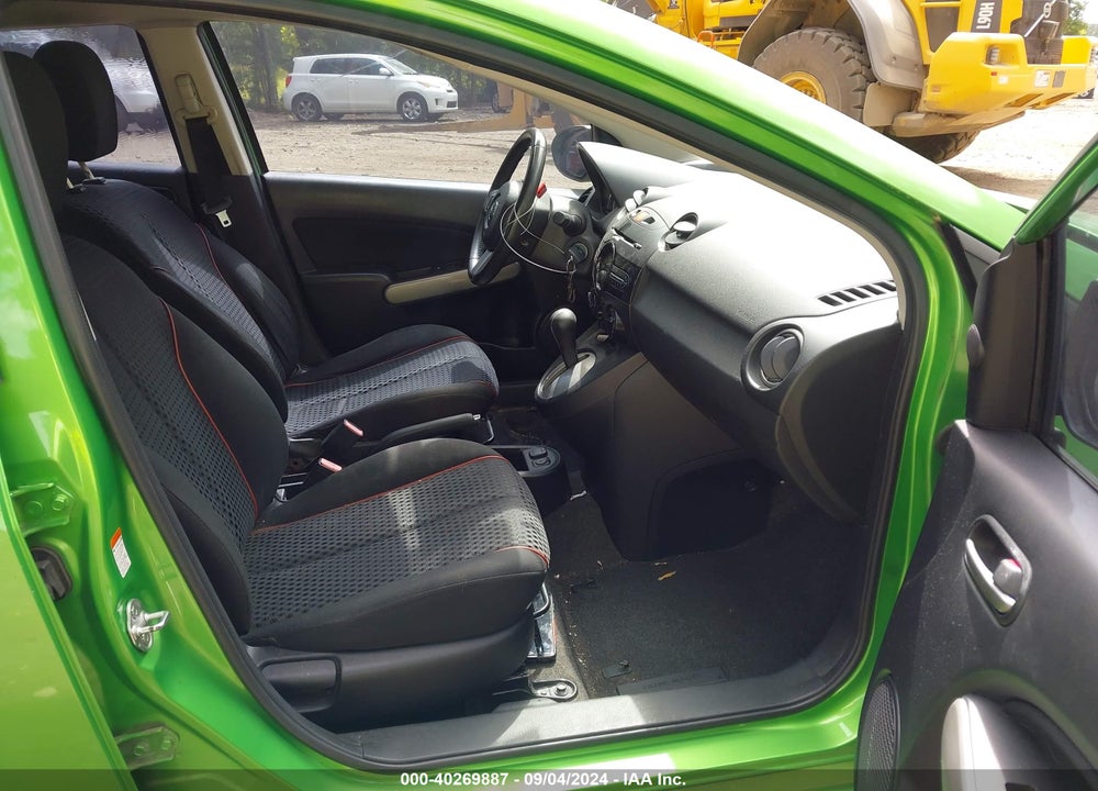 2011 MAZDA 2 TOURING VIN: JM1DE1HY2B0127130