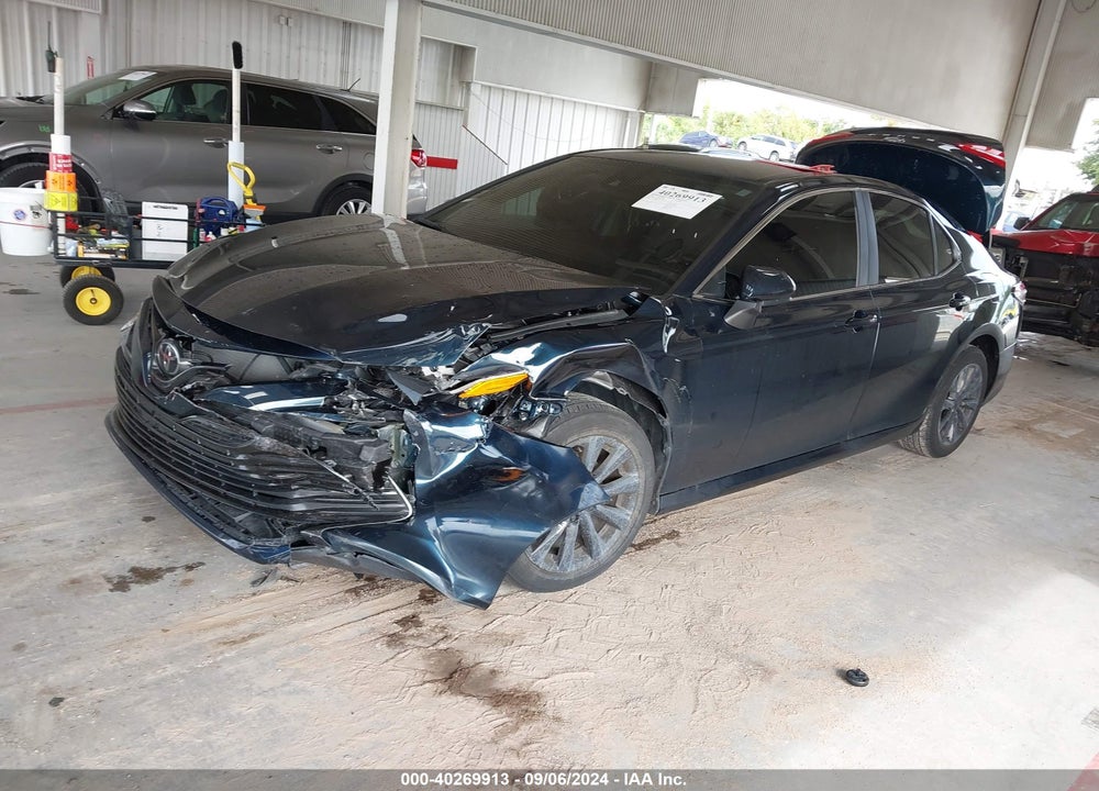 2020 TOYOTA CAMRY LE VIN: 4T1C11AK7LU896984