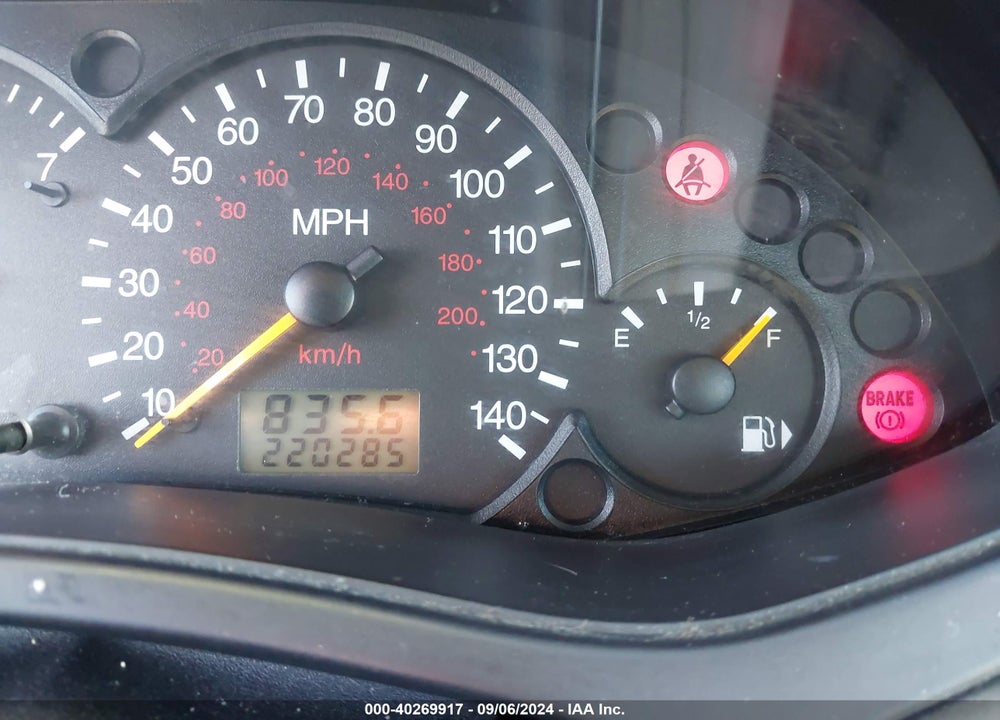 2002 FORD FOCUS ZTS VIN: 1FAHP38312W244812