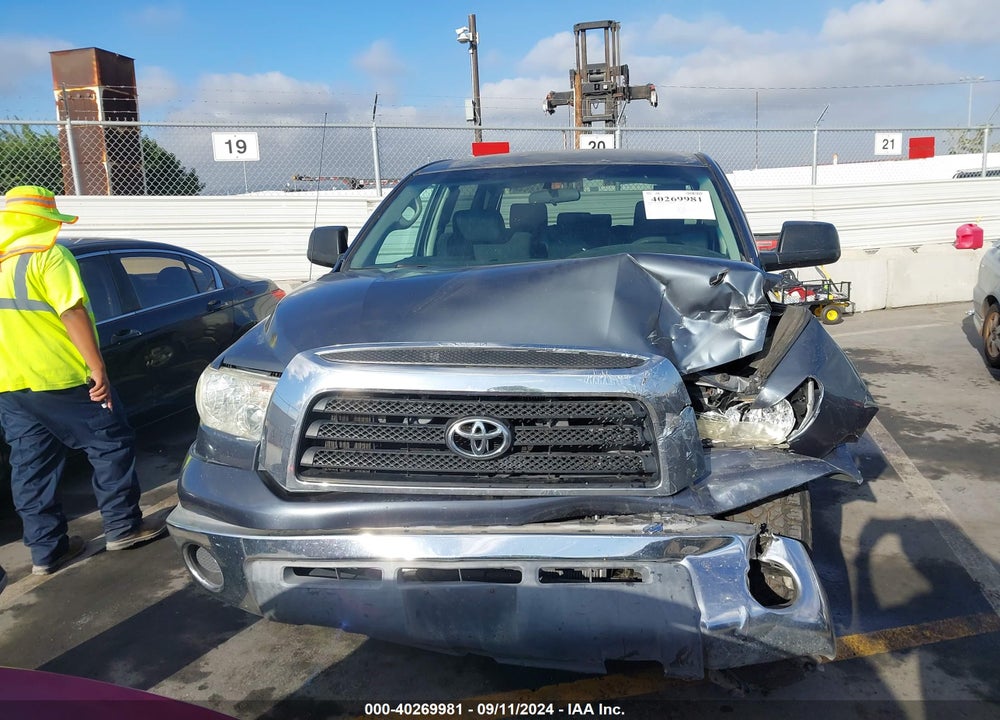 2008 TOYOTA TUNDRA BASE 5.7L V8 VIN: 5TFEV54128X069069