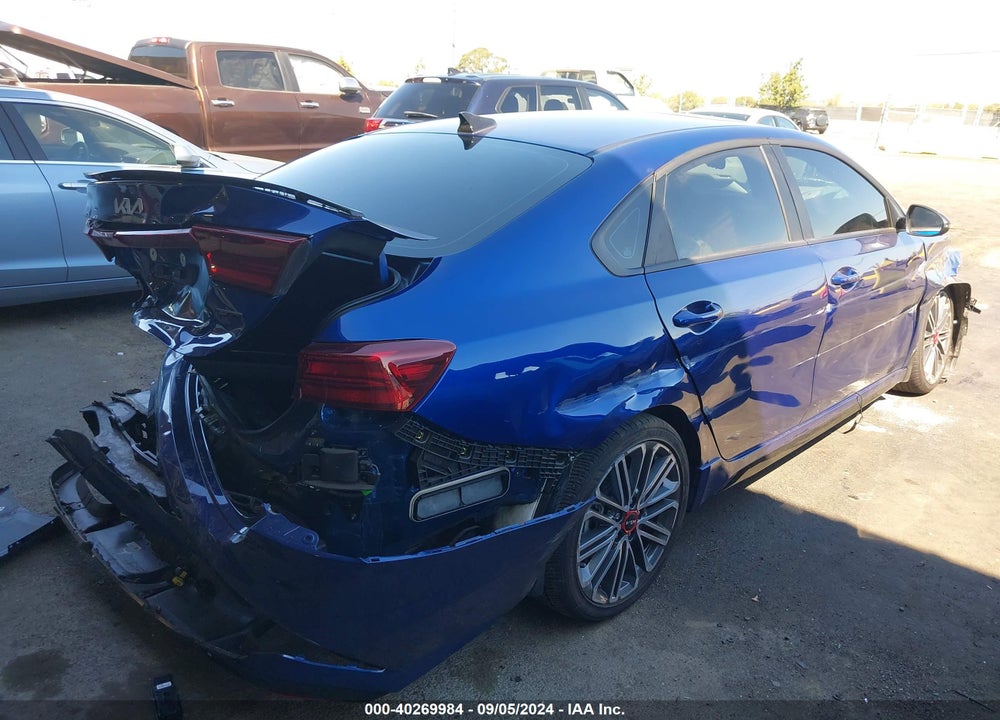 2024 KIA FORTE GT VIN: 3KPF44AC2RE799024