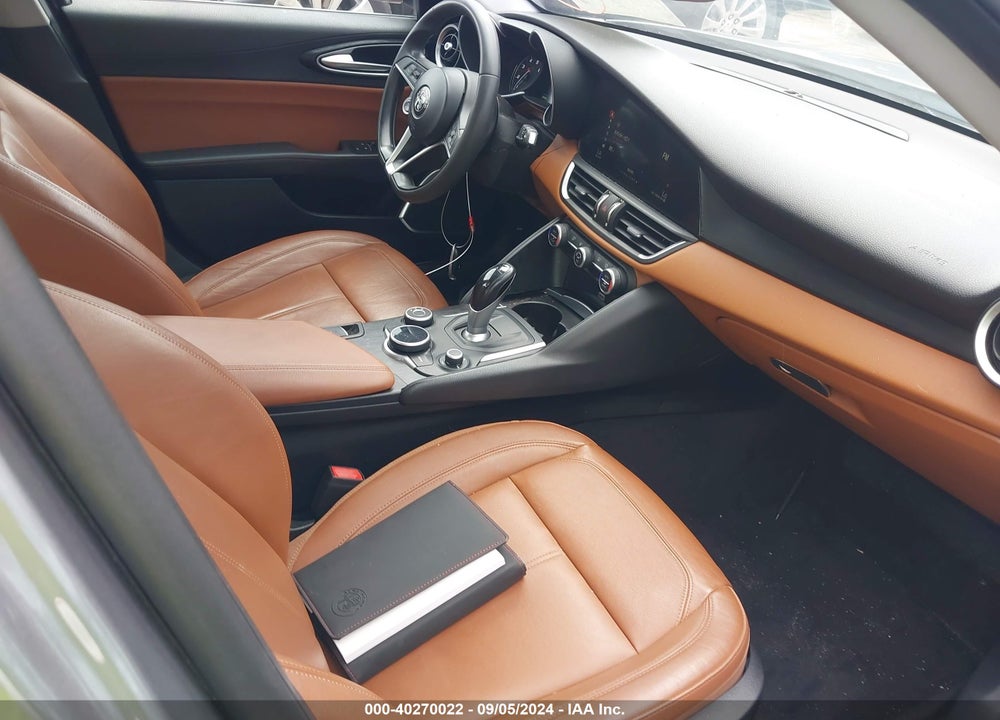 2018 ALFA ROMEO GIULIA RWD VIN: ZARFAEBN0J7563772