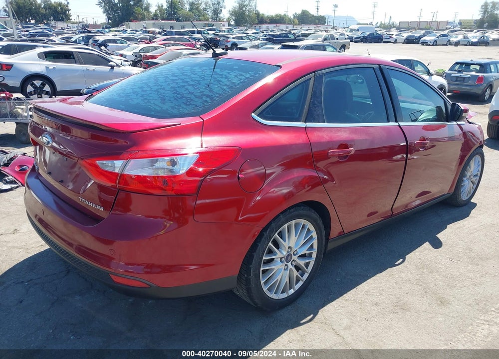 2014 FORD FOCUS TITANIUM VIN: 1FADP3J22EL355634
