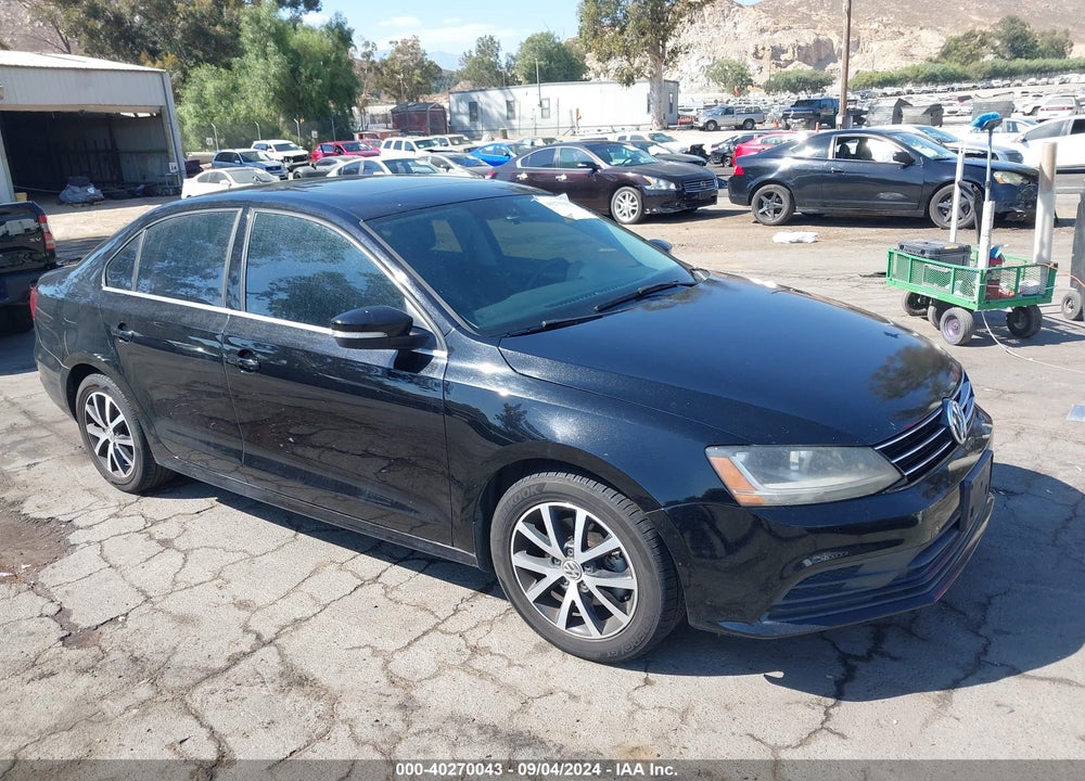 2017 VOLKSWAGEN JETTA 1.4T SE VIN: 3VWDB7AJ1HM228008