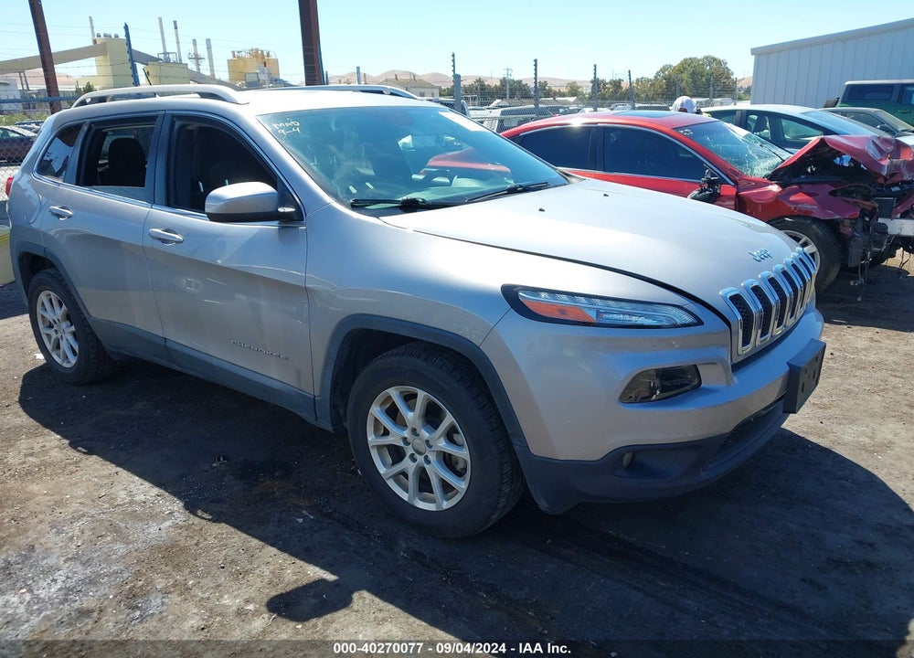 2017 JEEP CHEROKEE LATITUDE 4X4 VIN: 1C4PJMCS7HW658942