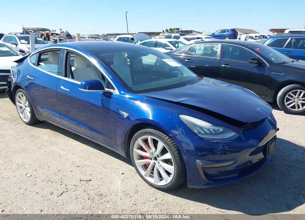 2018 TESLA MODEL 3 LONG RANGE/MID RANGE VIN: 5YJ3E1EAXJF178233