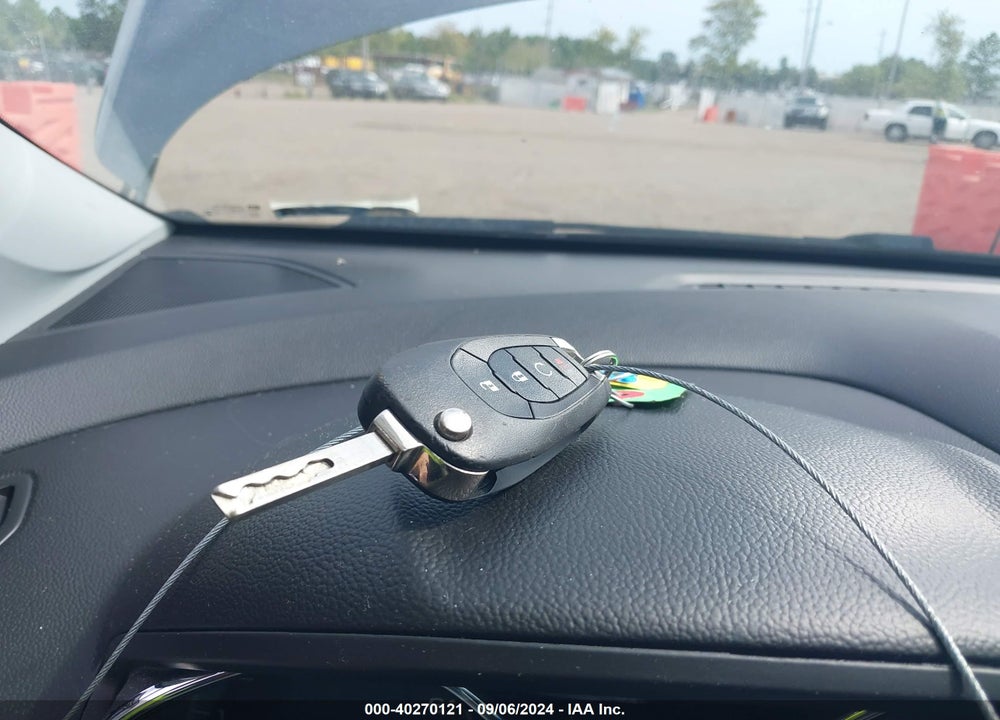 2019 CHEVROLET CRUZE VIN: 1G1BE5SM8K7115276