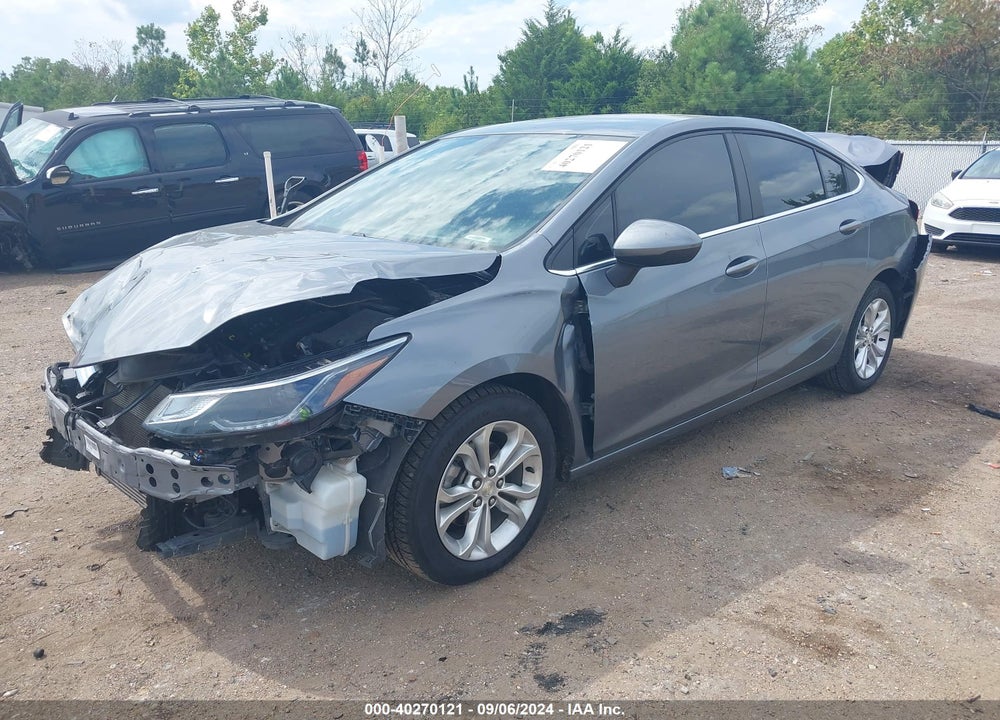2019 CHEVROLET CRUZE VIN: 1G1BE5SM8K7115276