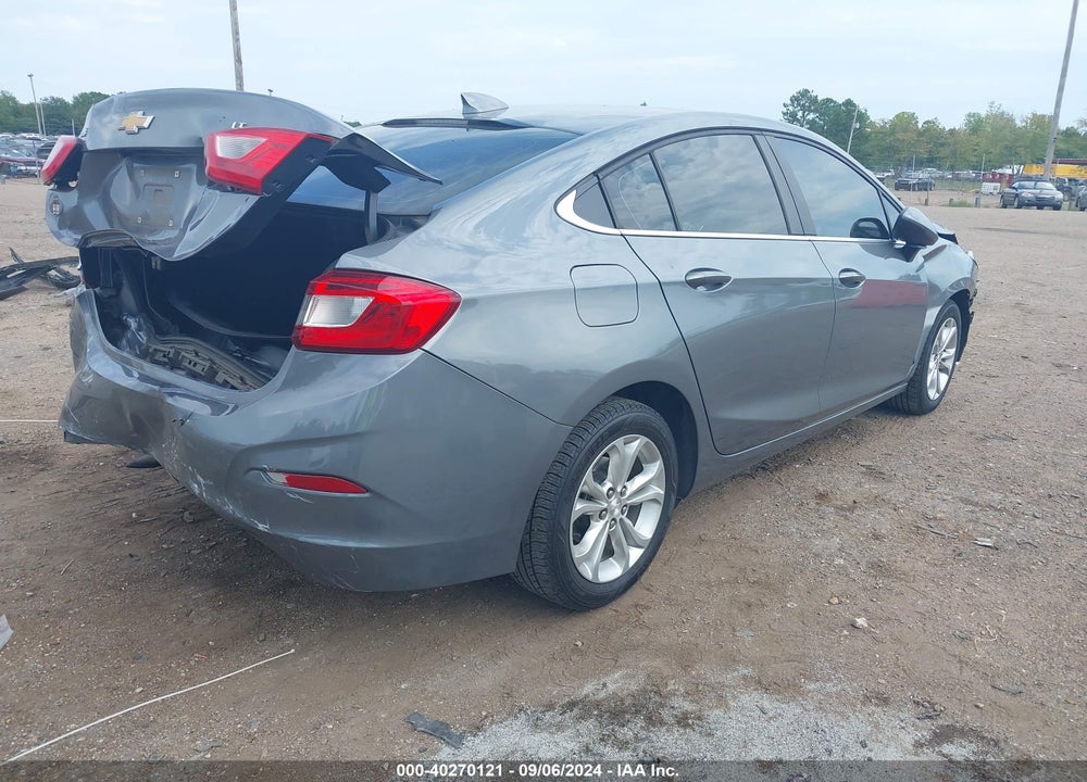 2019 CHEVROLET CRUZE VIN: 1G1BE5SM8K7115276