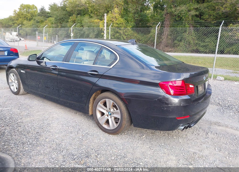 2011 BMW 528I VIN: WBAFR1C58BC746871
